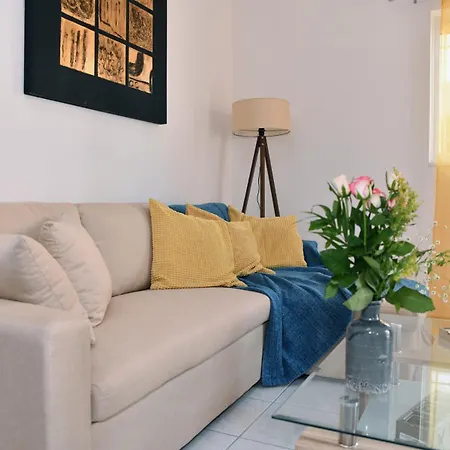 Sofie's Port View Apartment Kokkinos Pirgos (Heraklion)