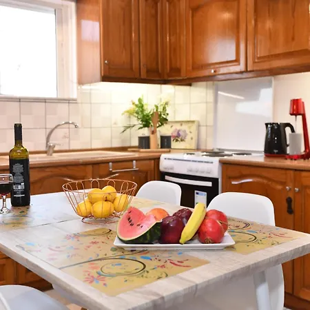 Apartment Sofie's Port View Kokkinos Pirgos (Heraklion)