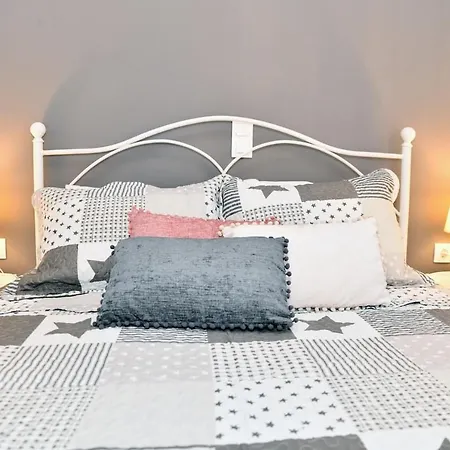 Sofie's Port View Apartment Kokkinos Pirgos (Heraklion)