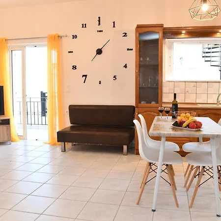 Sofie's Port View Apartment *